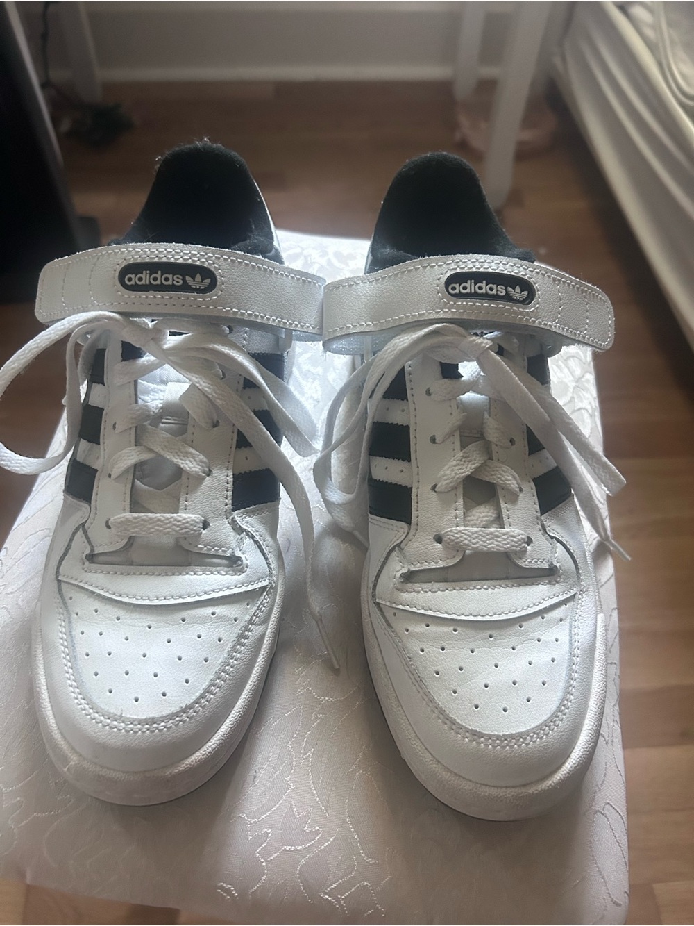 adidas forum White & Black Velcro Sneakers